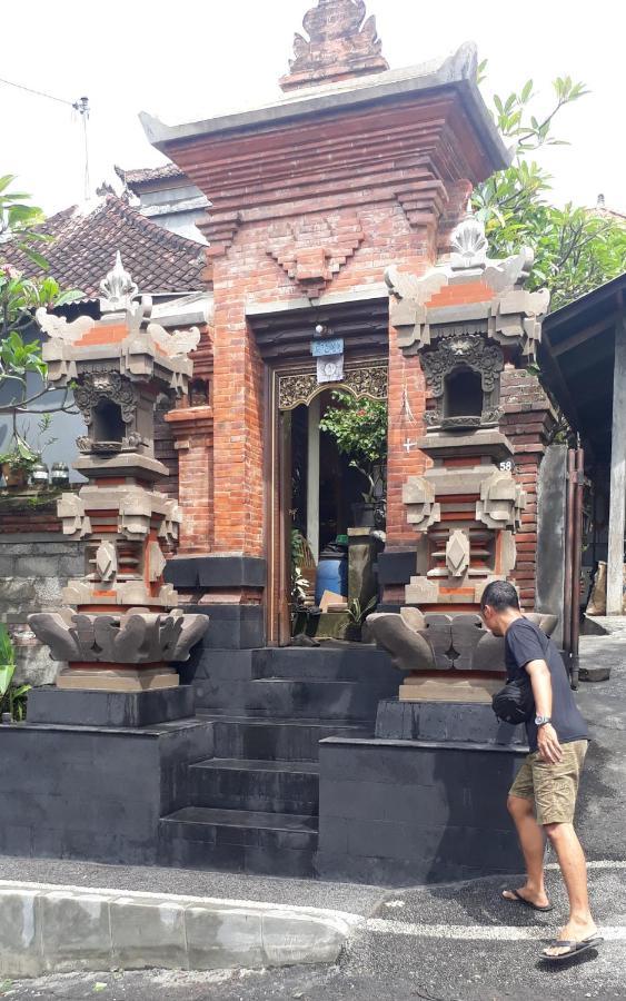 Adi House Homestay Ubud  Bagian luar foto