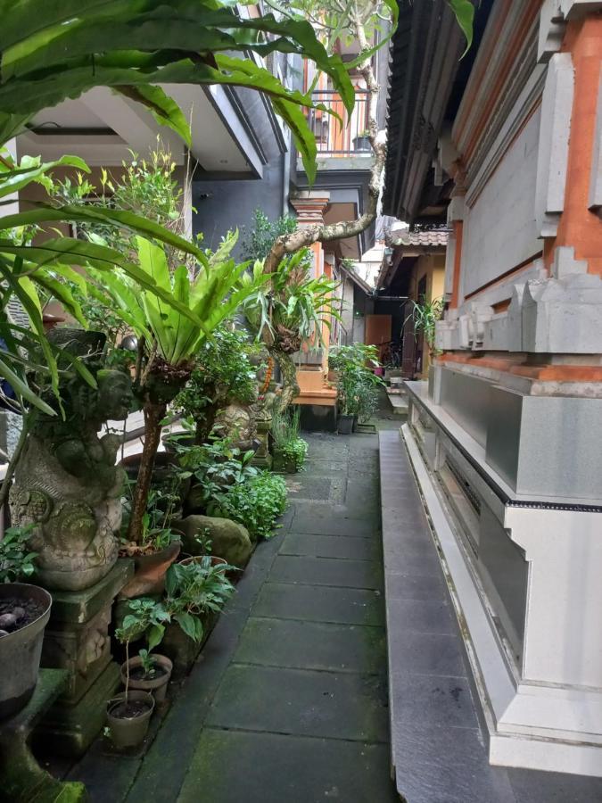 Adi House Homestay Ubud  Bagian luar foto