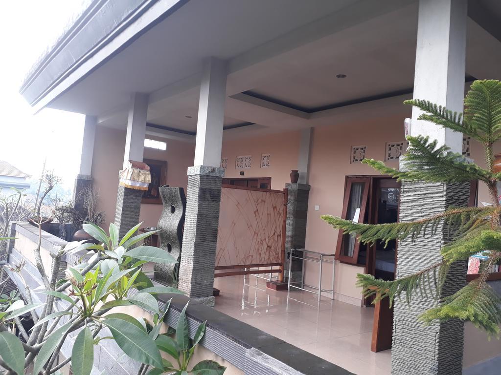 Adi House Homestay Ubud  Bagian luar foto